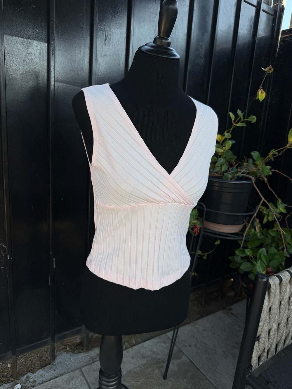 Vtg Whisper V-Neck Crossover Tank Top Size L Pink Ribbed Y2K